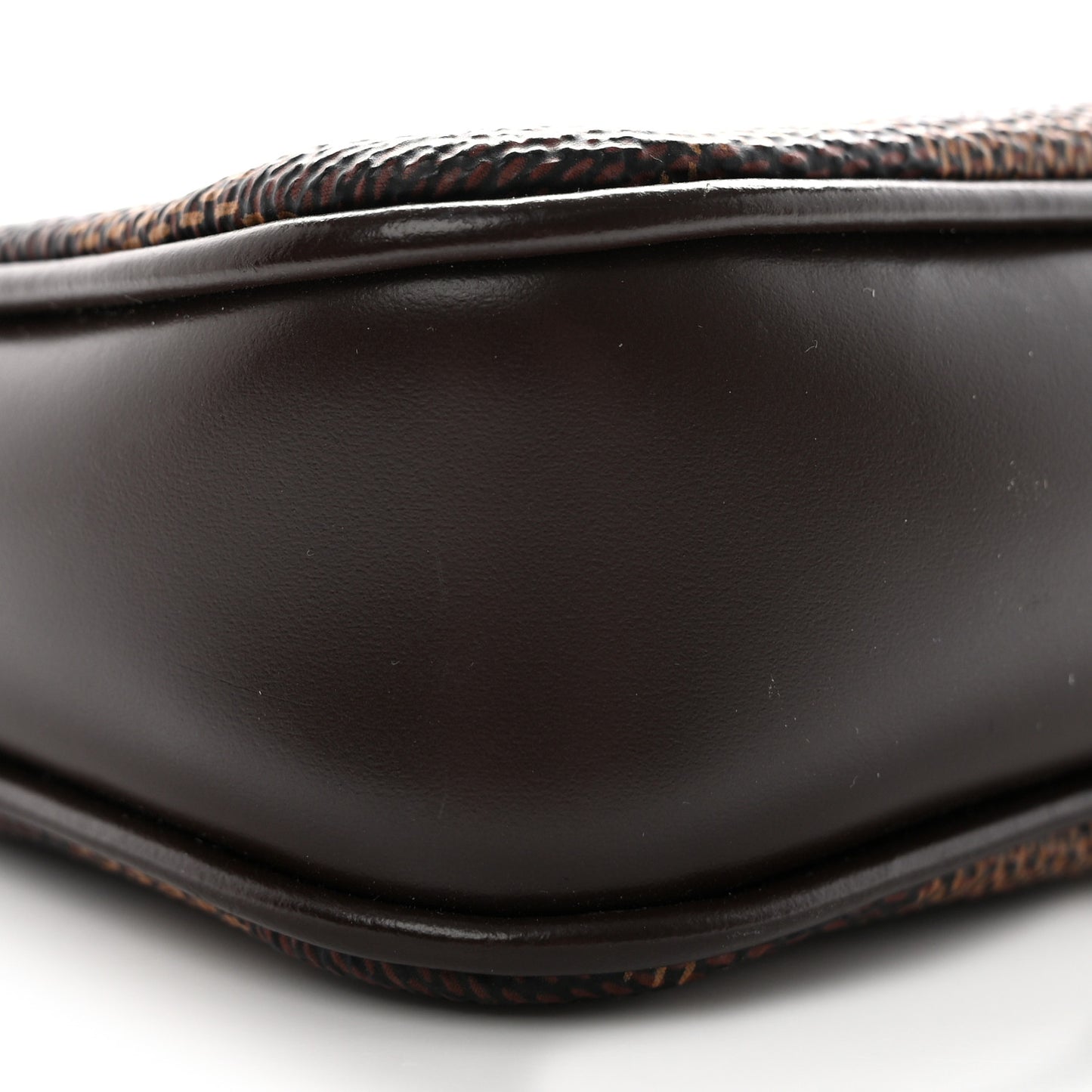 Damier Ebene Navona Pochette Accessories