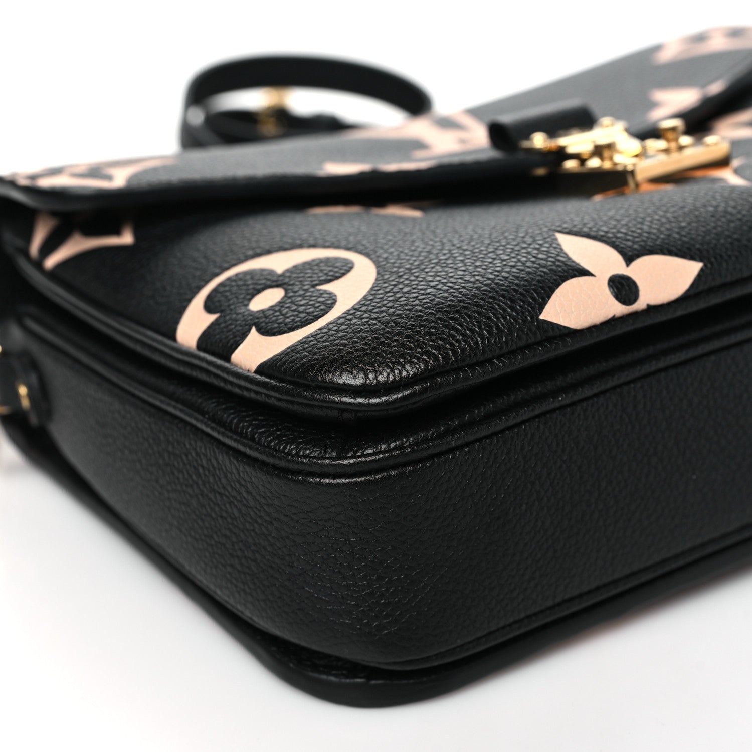 Louis Vuitton Empreinte Monogram Giant Pochette Metis Black Beige 8 of 9