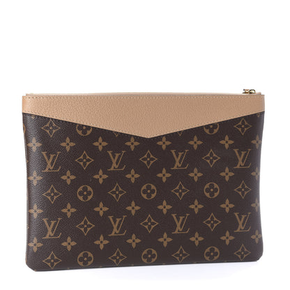 Louis Vuitton Monogram Daily Pouch Sesame 3 of 11