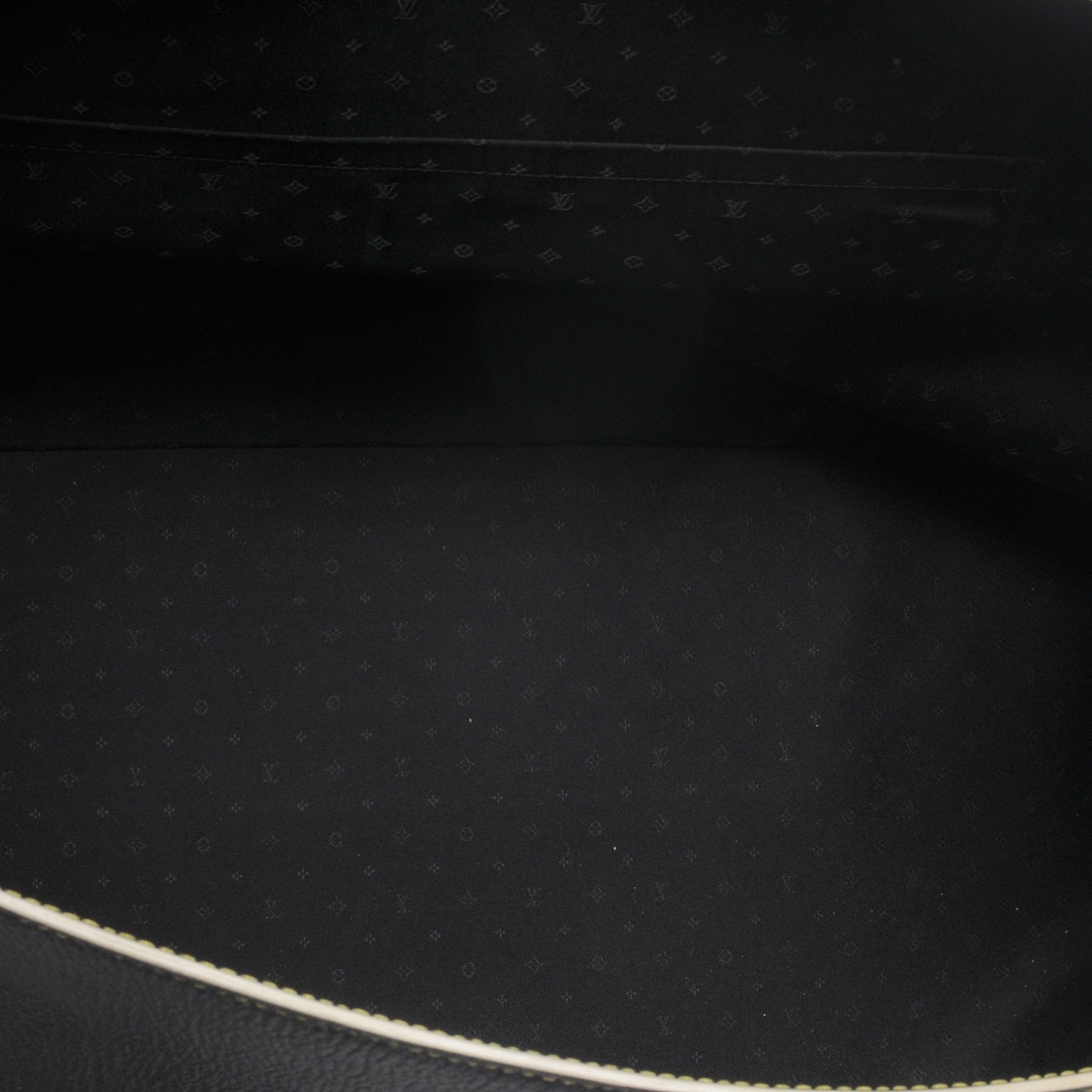 Louis Vuitton Suhali Le Extravagant Noir 6 of 7