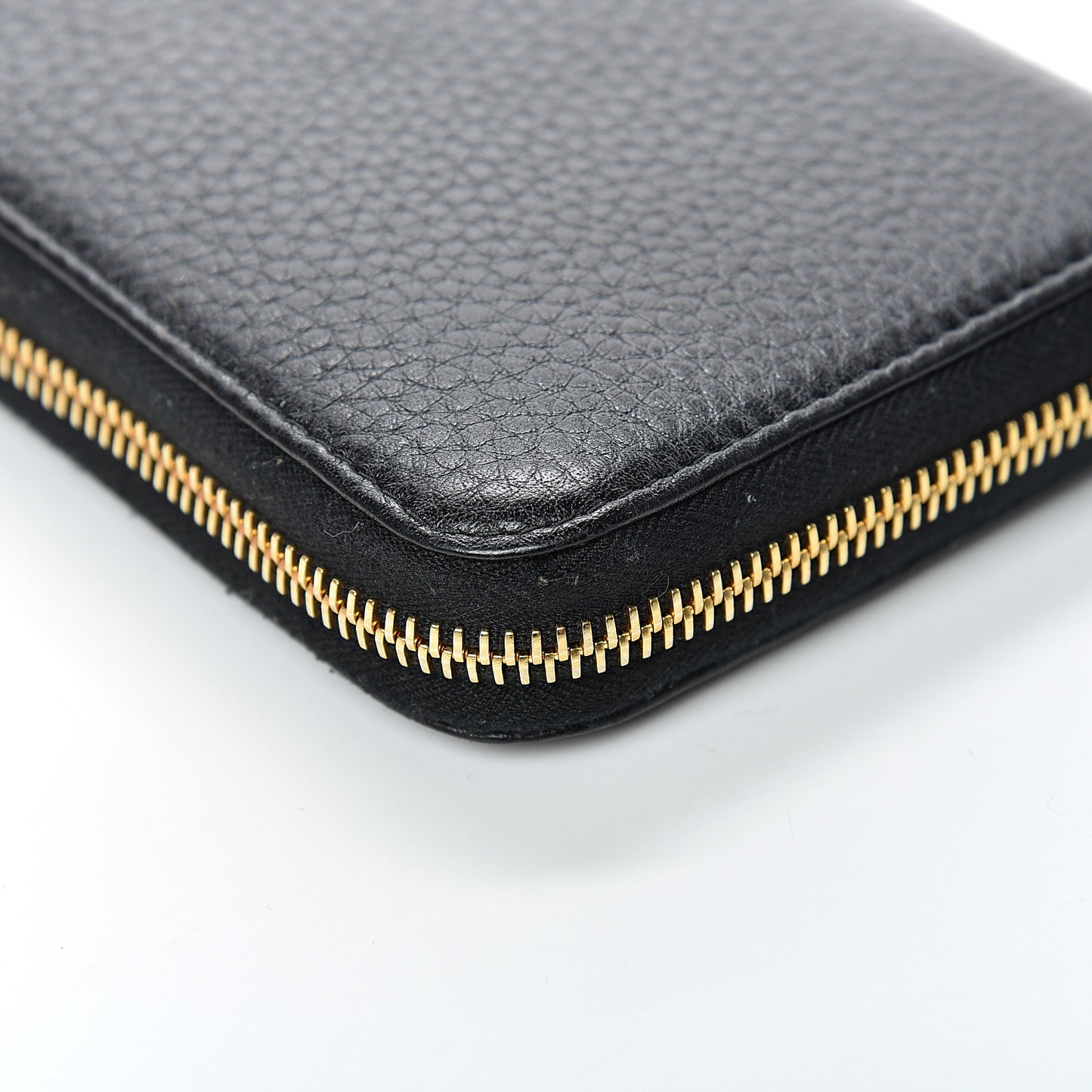 Vitello Daino Zip Around Wallet Black