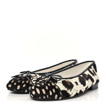Chanel Pony Hair Calfskin Cap Toe CC Ballerina Flats 38.5 White Brown Black 37.5 White Brown Black 4 of 10