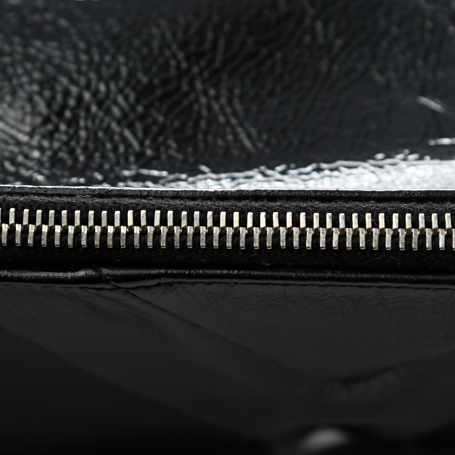 Saint Laurent Textured Patent Easy Y Pouch Black 7 of 7
