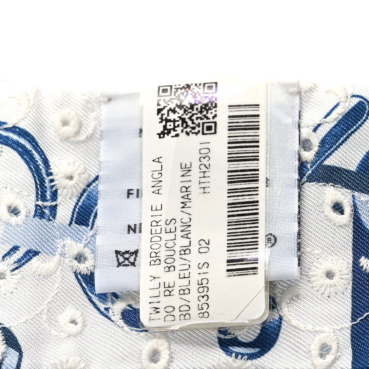 Hermes Silk Embroidered Do Re Boucles Broderie Anglaise Twilly Bleu White Marine 3 of 3