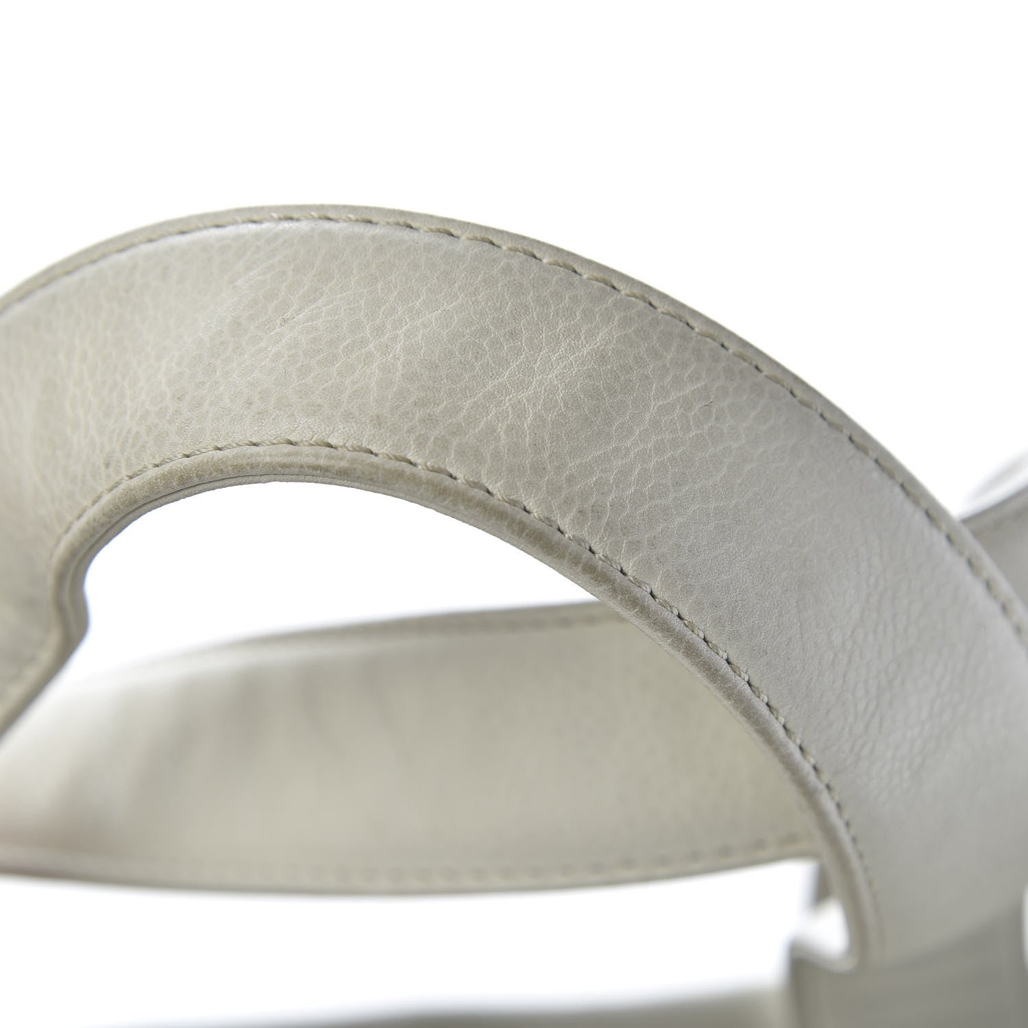 Chanel Caviar CC Tote White 17 of 20