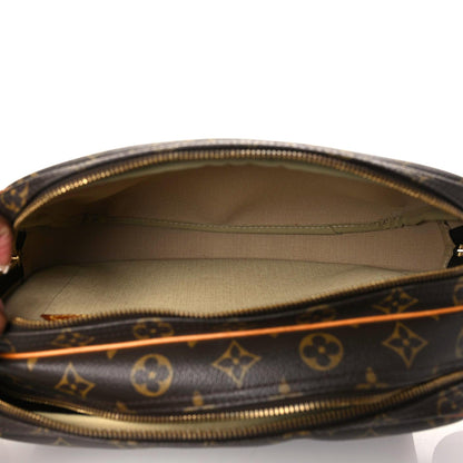 Louis Vuitton Monogram Reporter PM 10 of 10