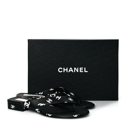 Chanel Lambskin Printed CC Thong Sandals 39.5 Black White 9 of 9