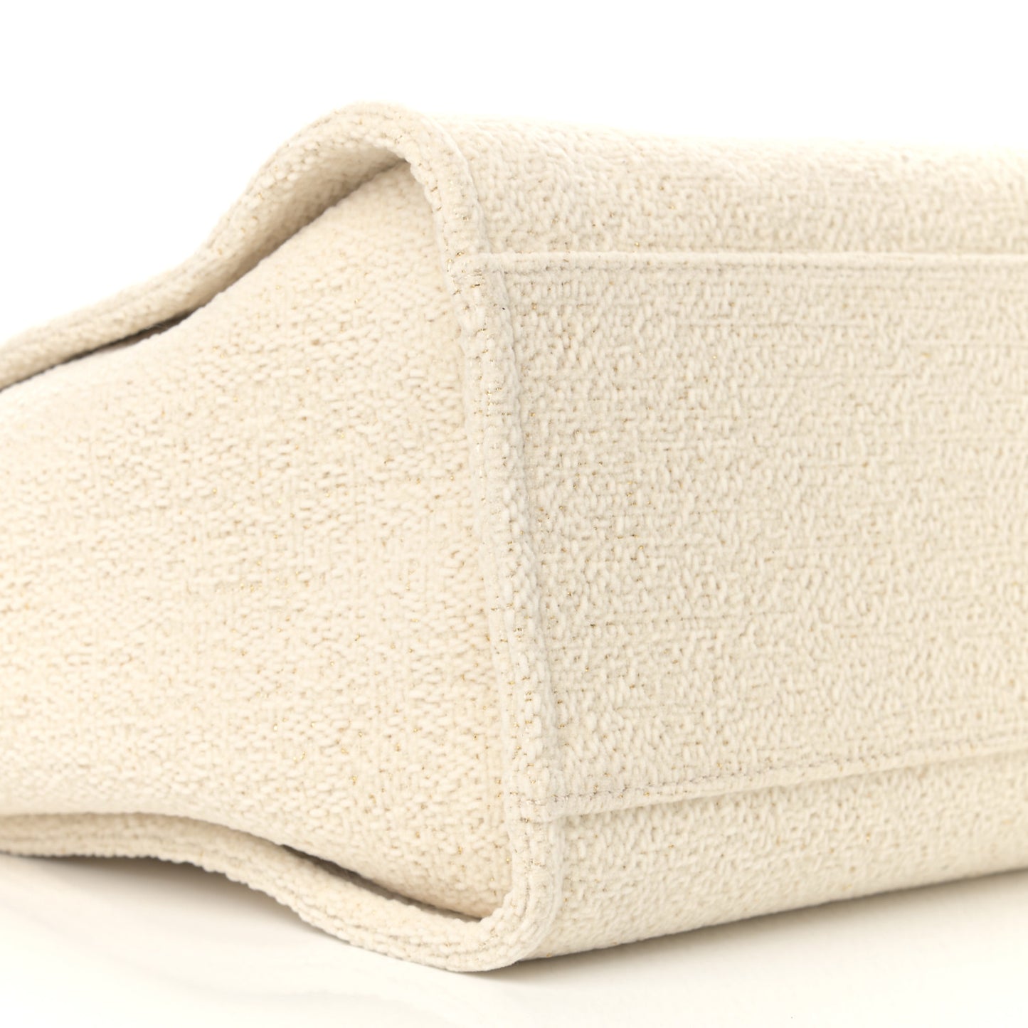 Lurex Boucle Medium Deauville Tote White
