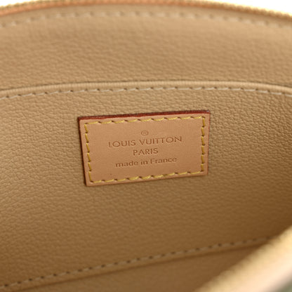 Louis Vuitton Monogram Giant Cosmetic Pouch Kaki 12 of 16