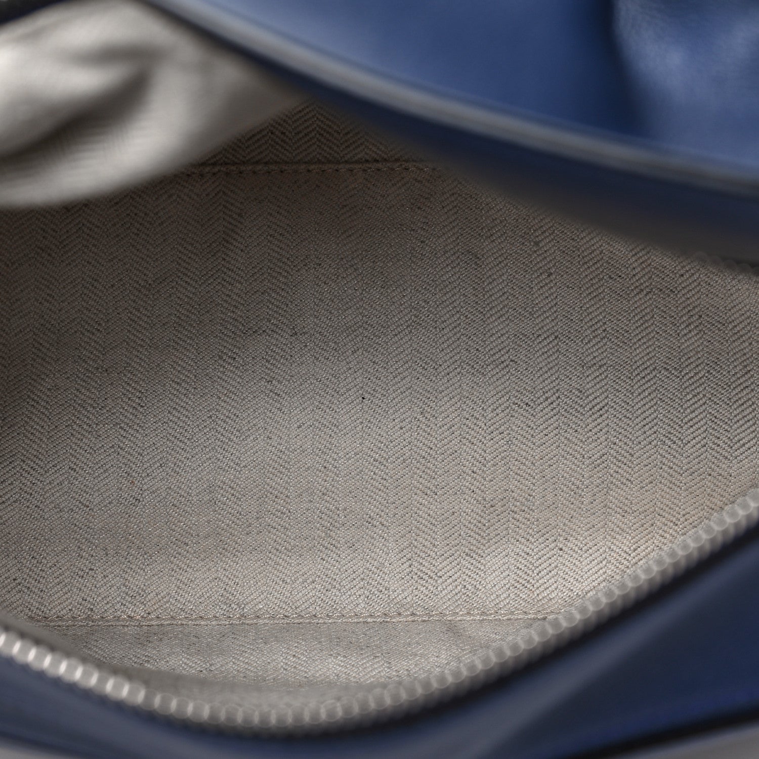 Loewe Calfskin Medium Puzzle Bag Marine 5 of 8