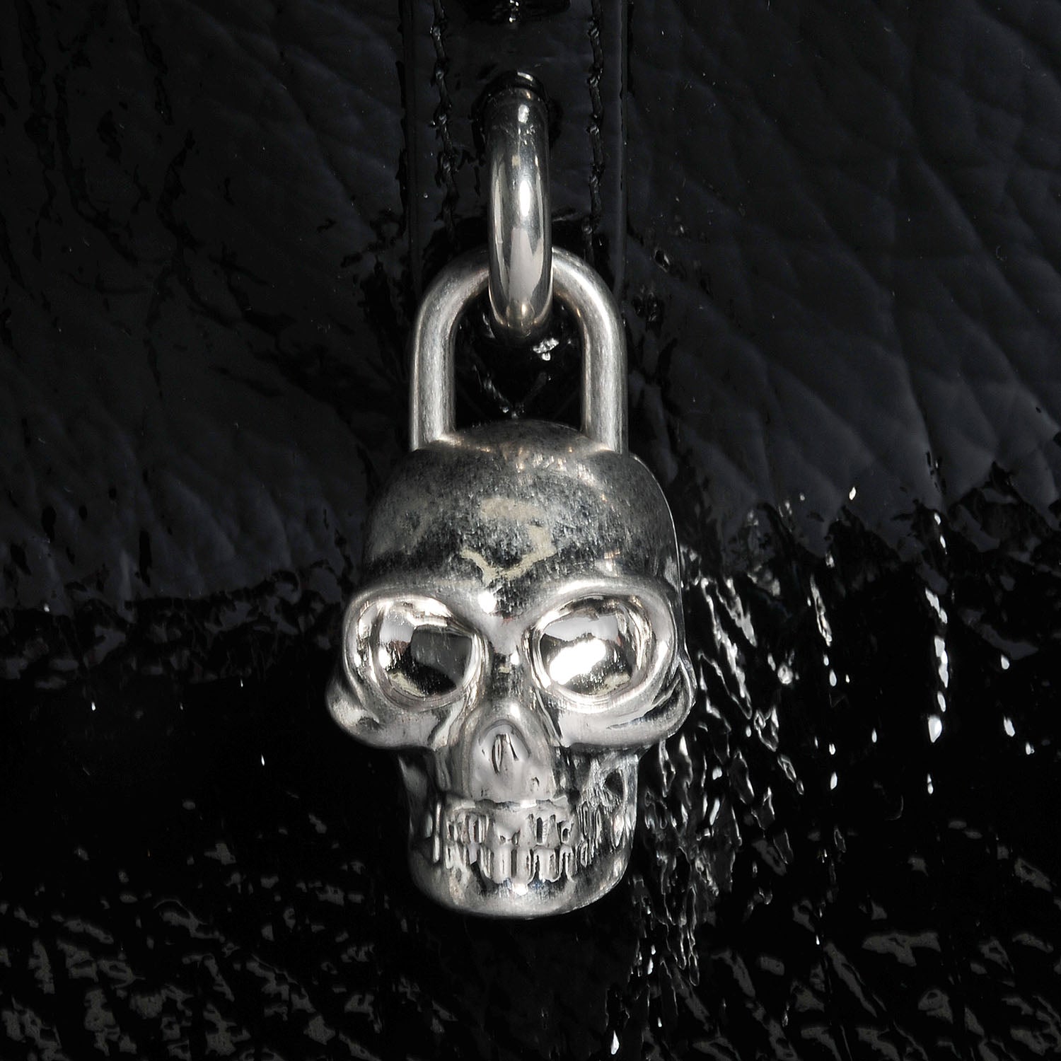 Alexander McQueen Patent Small Eyelet Padlock Skull Tote Black 5 of 9