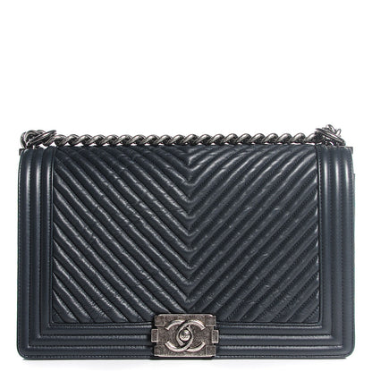 Chanel Wrinkled Lambskin Chevron New Medium Boy Flap Navy 1 of 7
