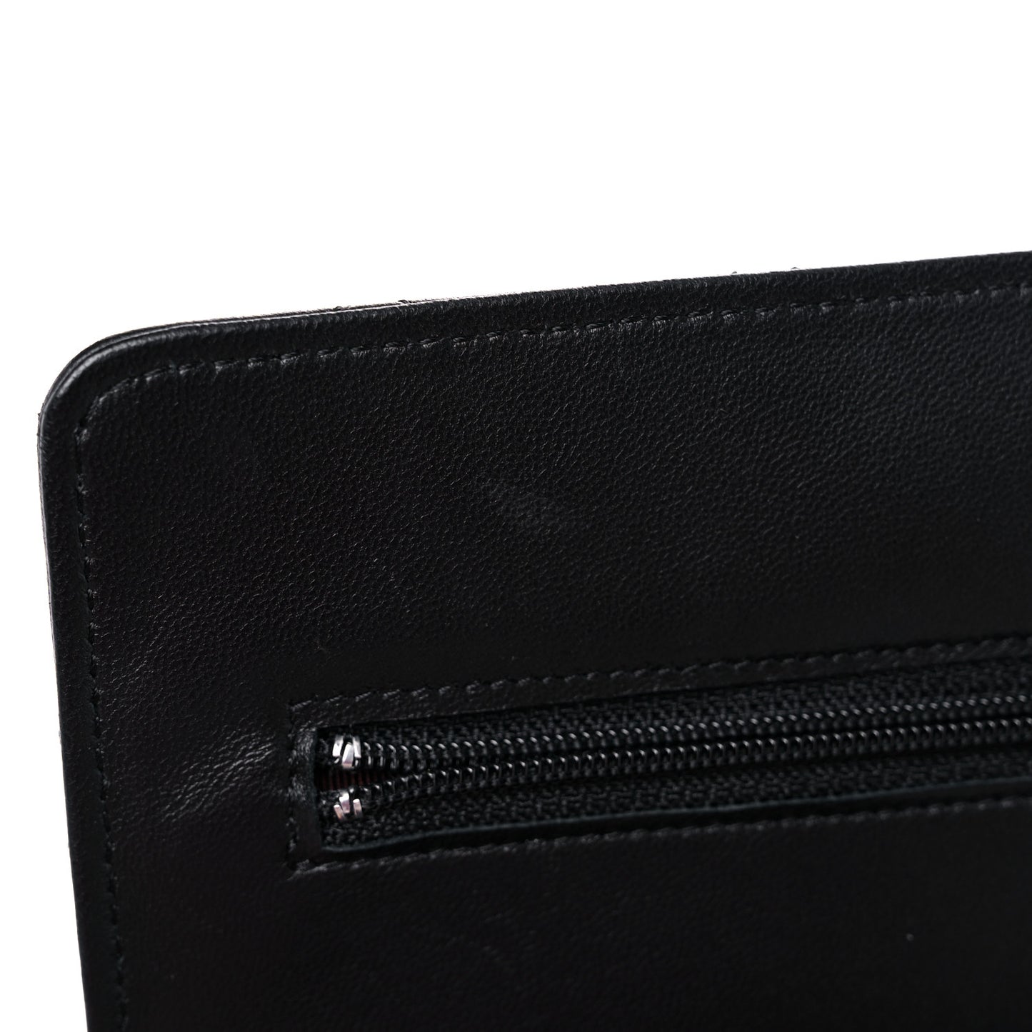 Lambskin Quilted Wallet On Chain WOC Black
