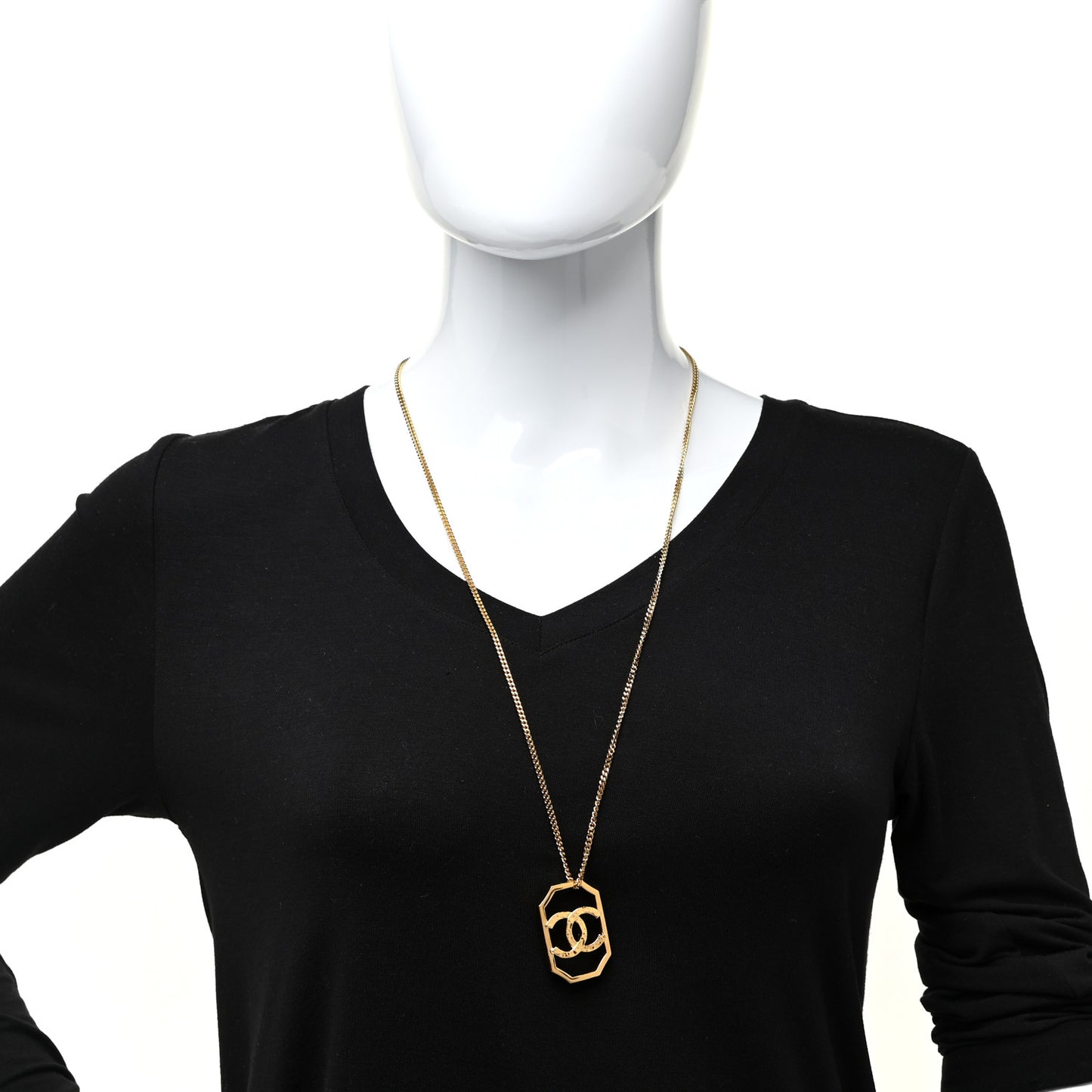 Metal CC Chain Pendant Necklace Gold