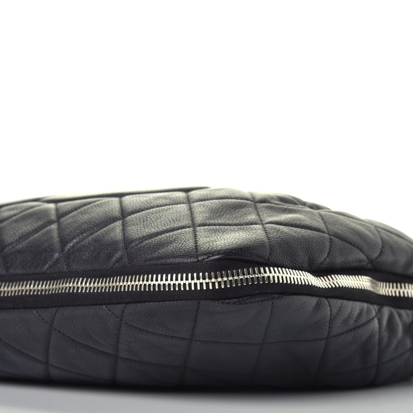 Caviar Expandable Zip Shoulder Bag Black