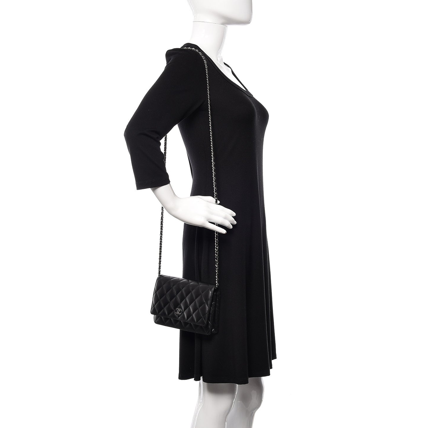 Lambskin Quilted Wallet On Chain WOC Black