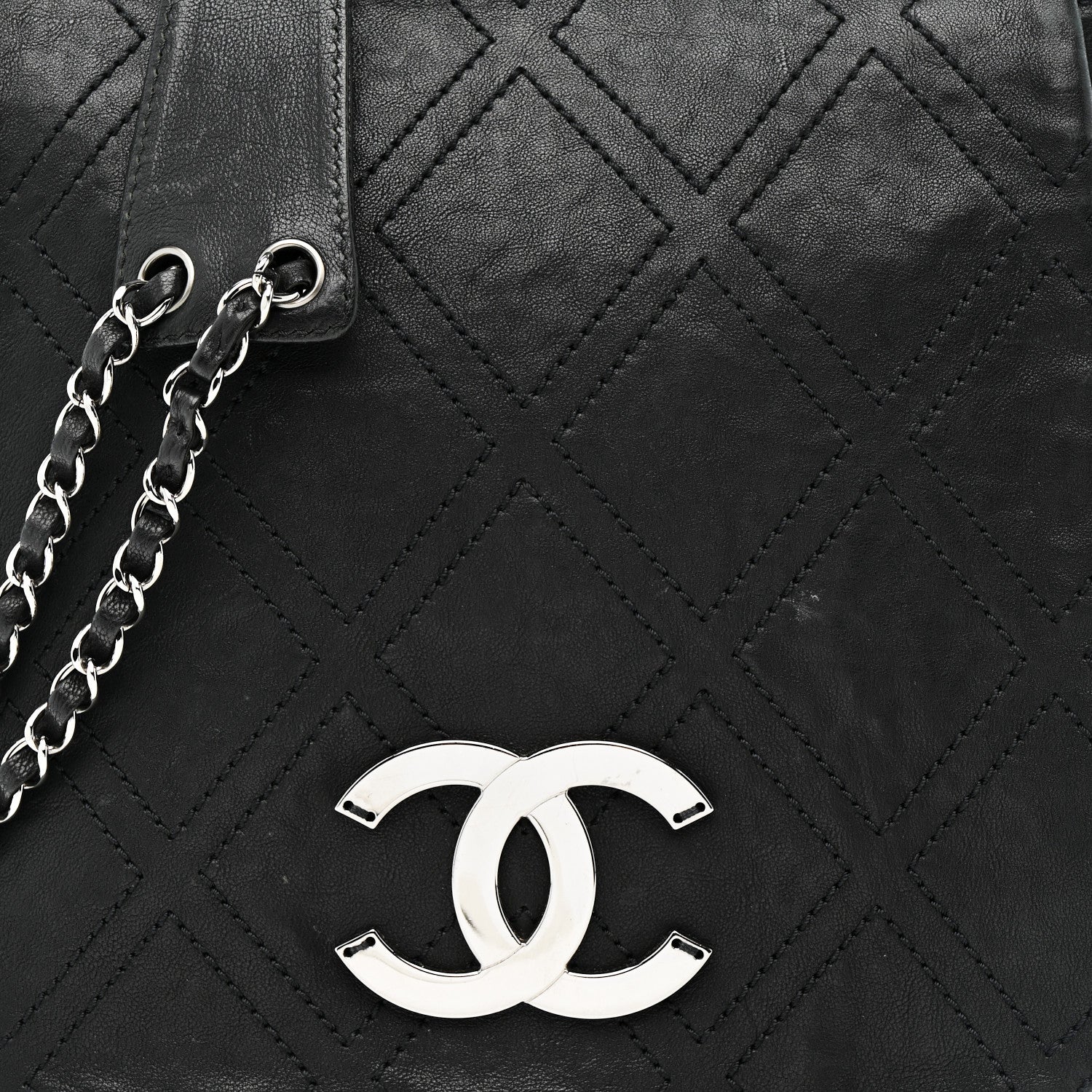 Chanel Calfskin Diamond Stitch Large Messenger Black 8 of 14