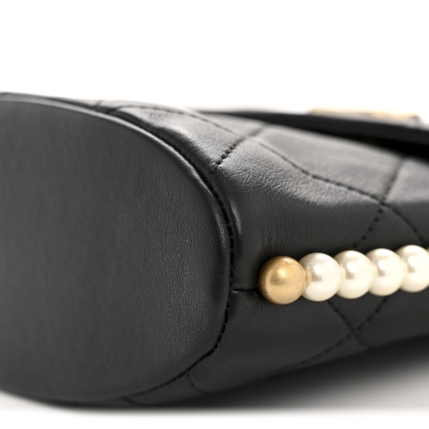 Calfskin Quilted Pearl Small About Pearls Hobo Bag Black