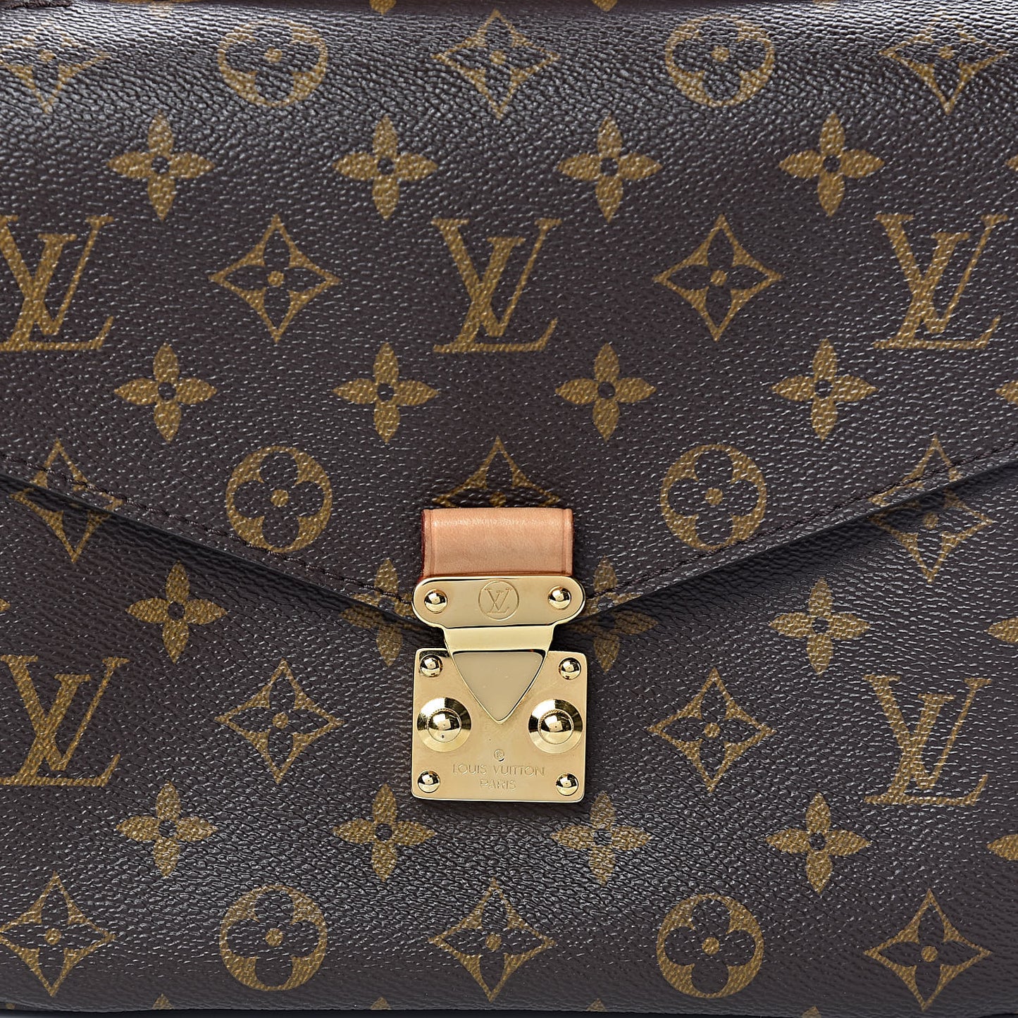Monogram Pochette Metis