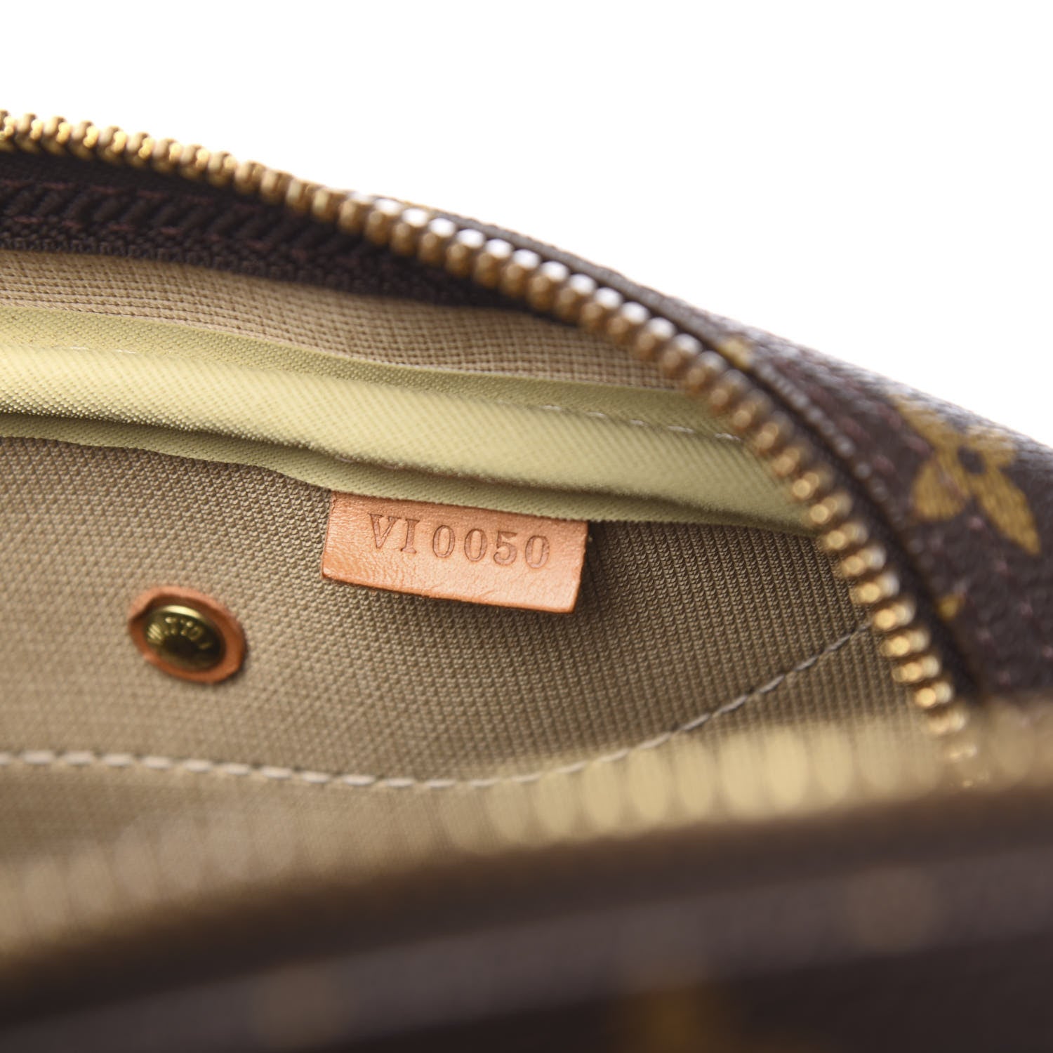 Louis Vuitton Monogram Evasion Sports Bag 5 of 9