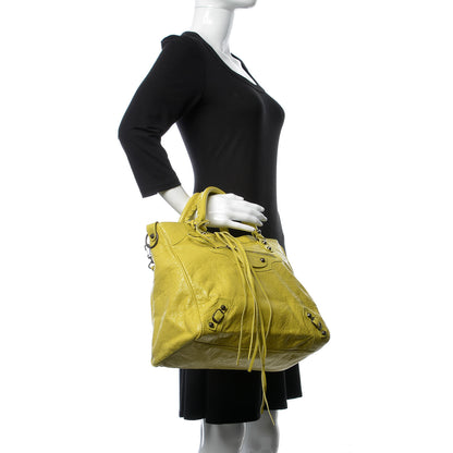 Balenciaga Agneau Classic Hardware Velo Jaune Poussin 2 of 8