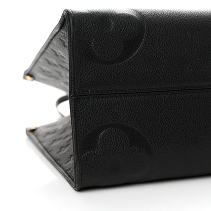 Louis Vuitton Empreinte Monogram Giant OnTheGo MM Black 8 of 13