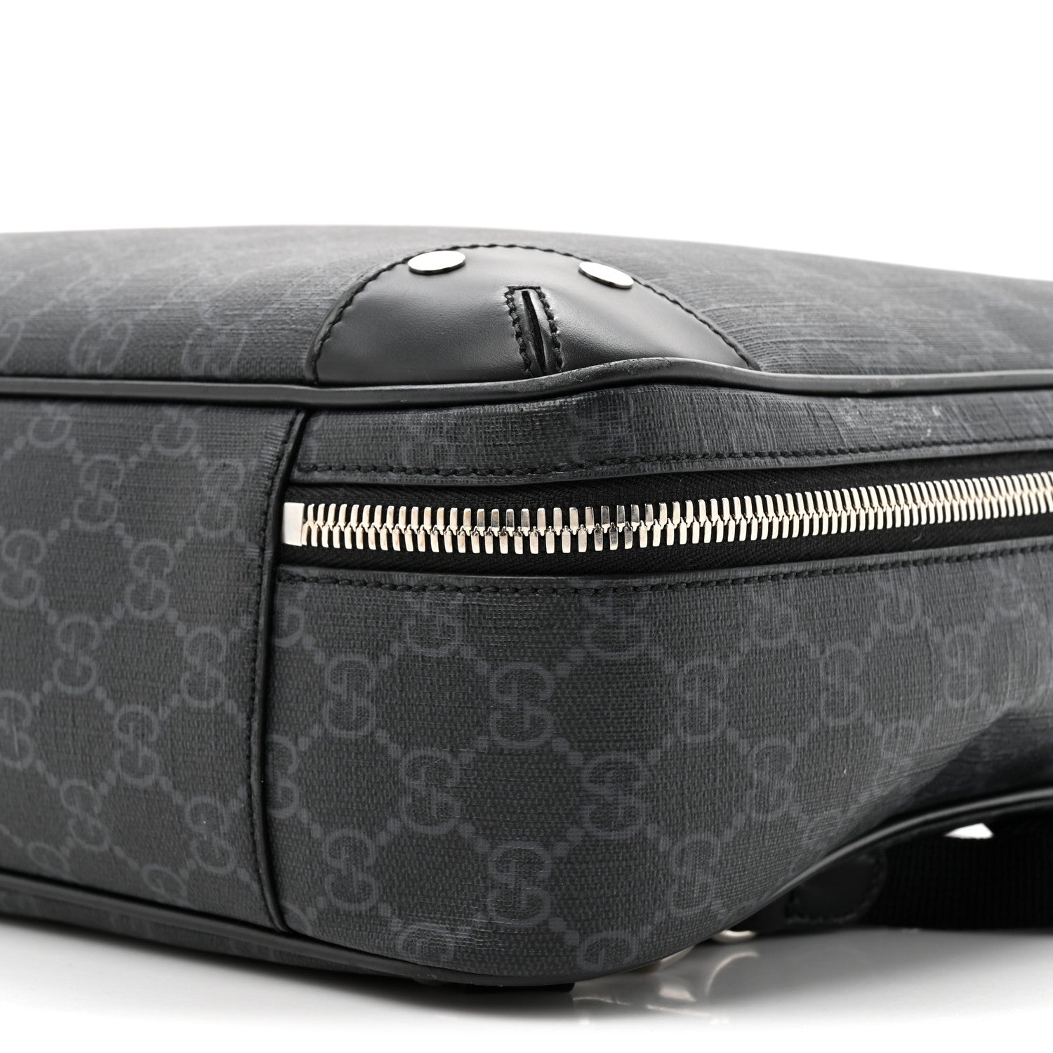 m*u様 GUCCI カバン　ケース Gucci GG Supreme Monogram Briefcase Backpack Black Grey 1799760