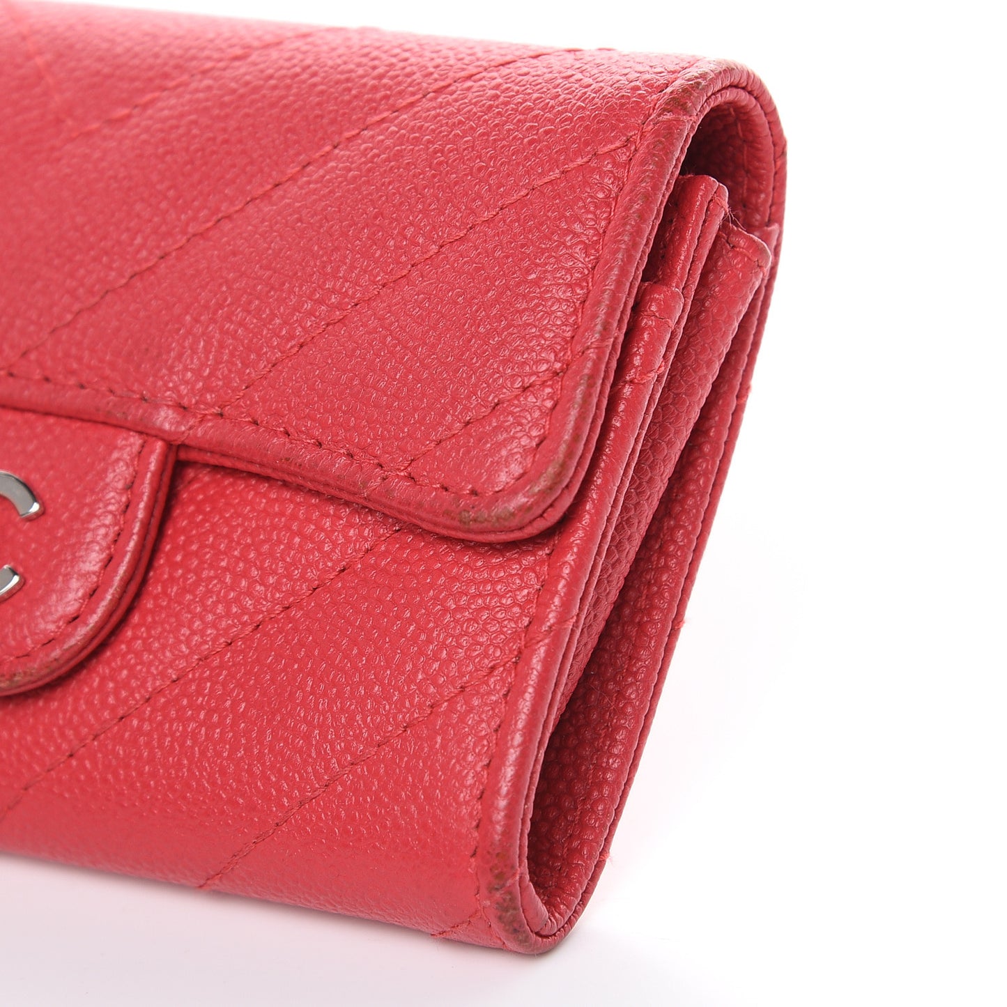 Caviar Chevron Quilted Flap Card Holder Red