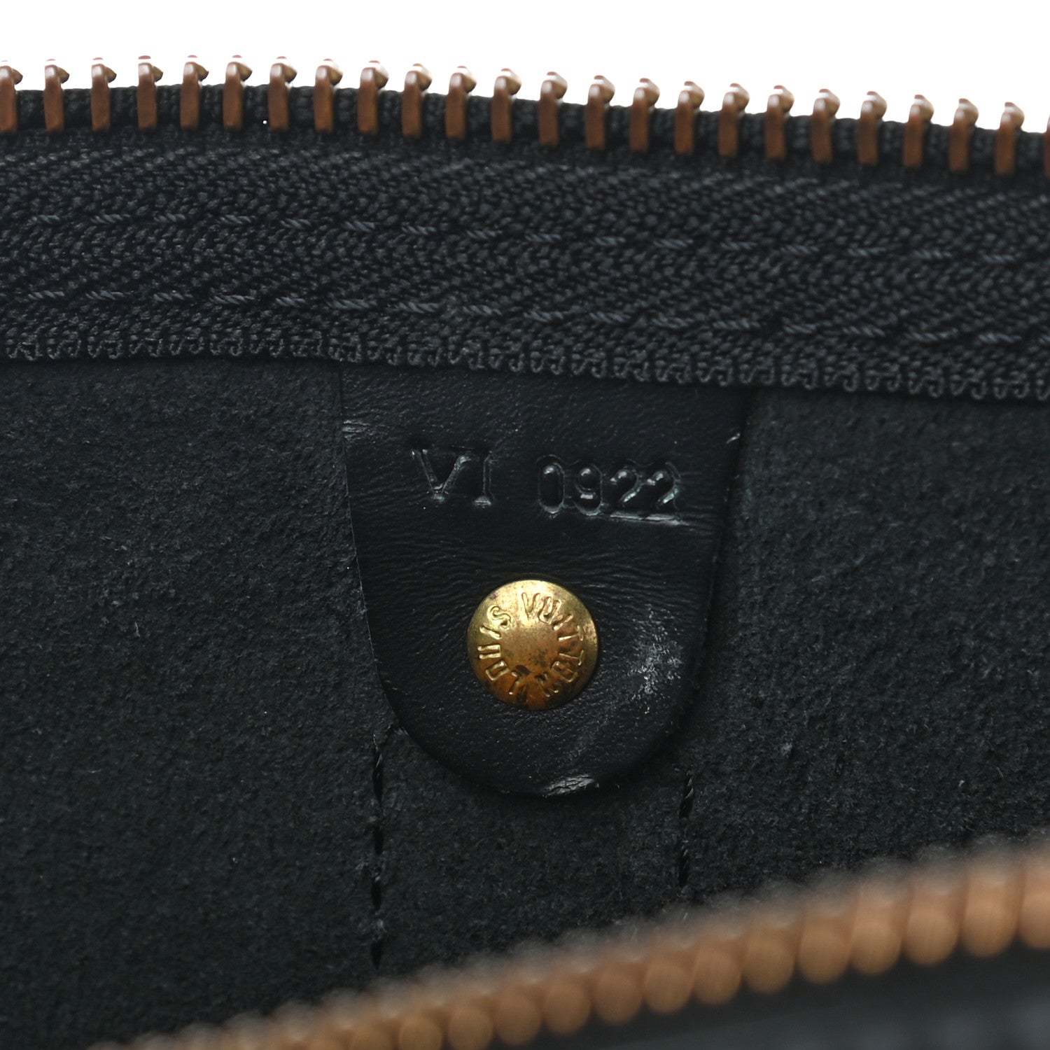 Louis Vuitton Epi Keepall 50 Black 7 of 15