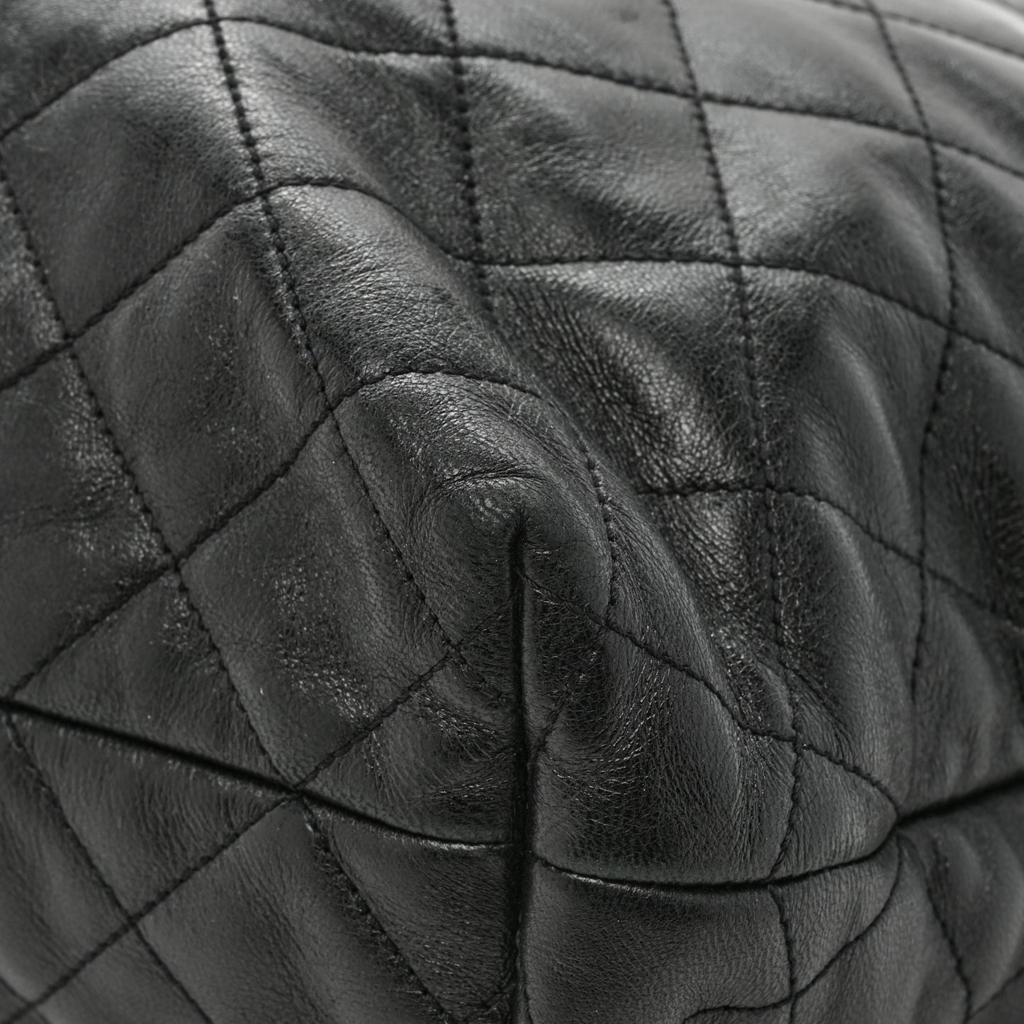Lambskin Quilted Maxi Icare Shopping Tote Black