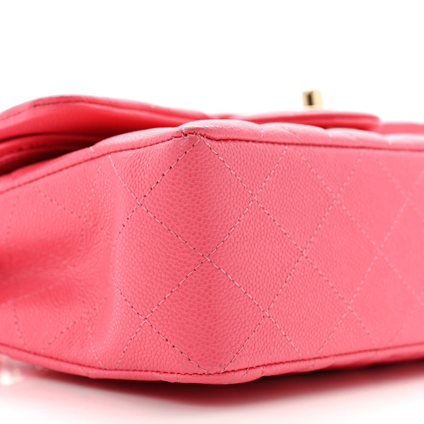 Shiny Caviar Quilted Small Double Pink