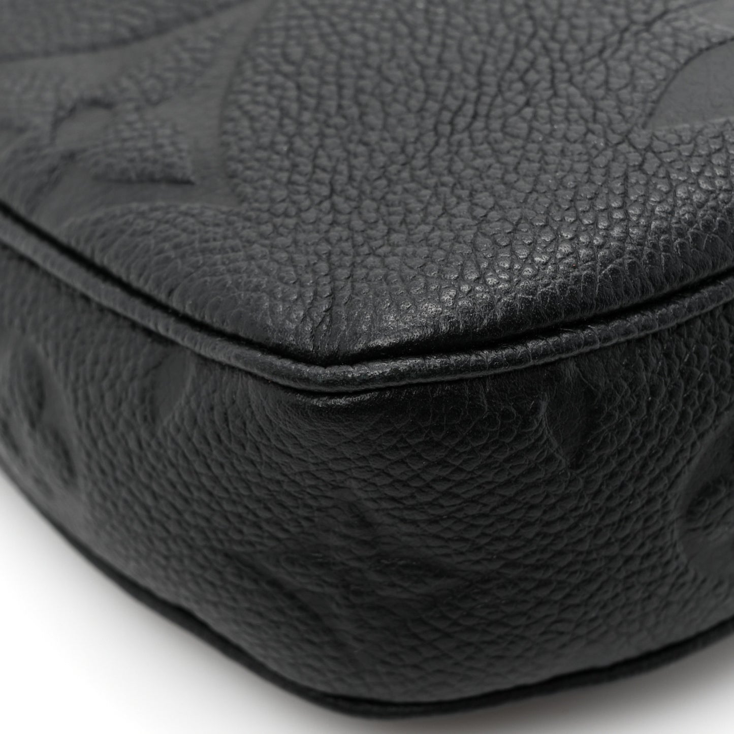 Empreinte Monogram Giant Multi Pochette Accessories Black