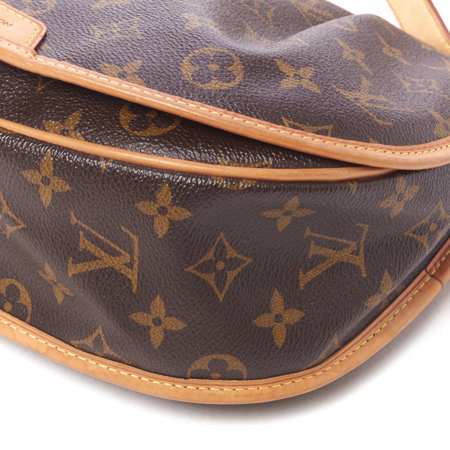 Louis Vuitton Monogram Menilmontant PM 5 of 8