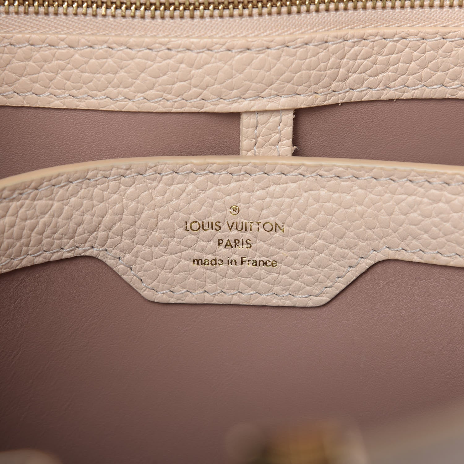 Louis Vuitton Taurillon Gradient Capucines PM Cloudy Creme 8 of 8