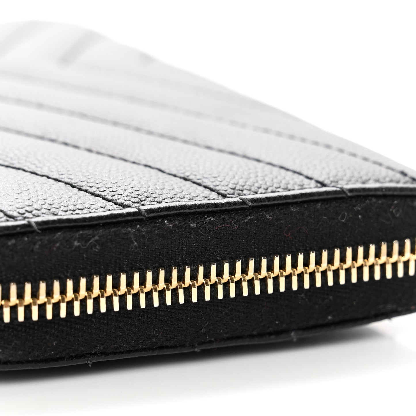 Grain De Poudre Matelasse Chevron Monogram Zip Around Wallet Black