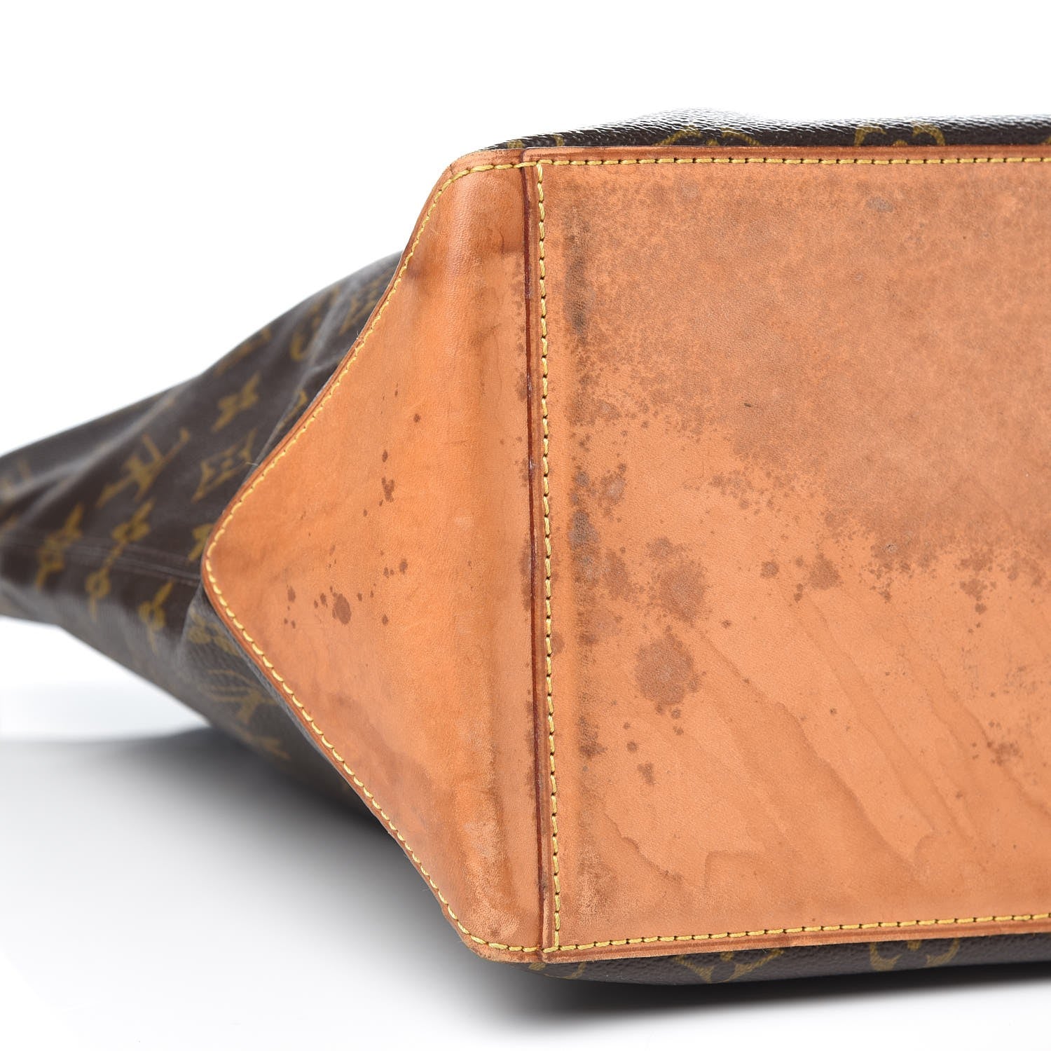 Louis Vuitton Monogram Cabas Mezzo 11 of 16