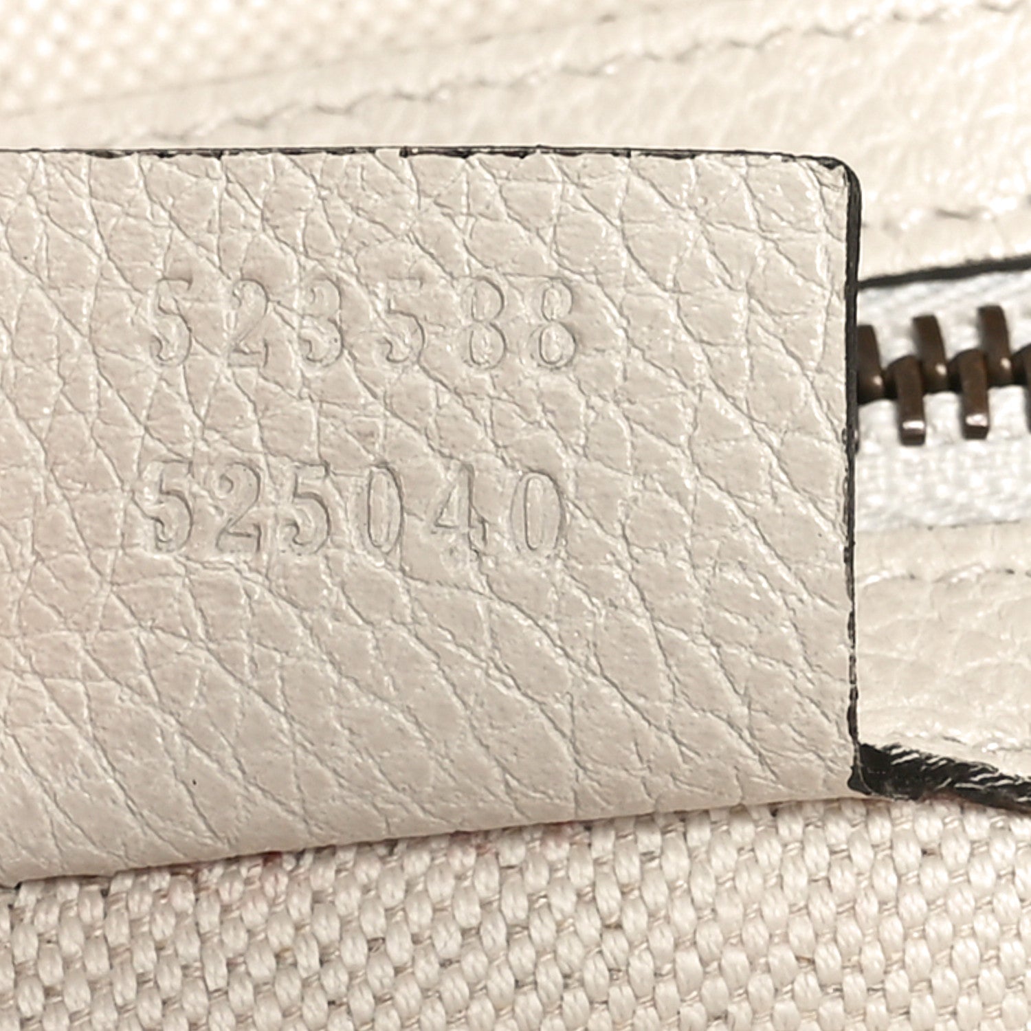 Gucci Grained Calfskin Logo Half Moon Hobo White 7 of 10