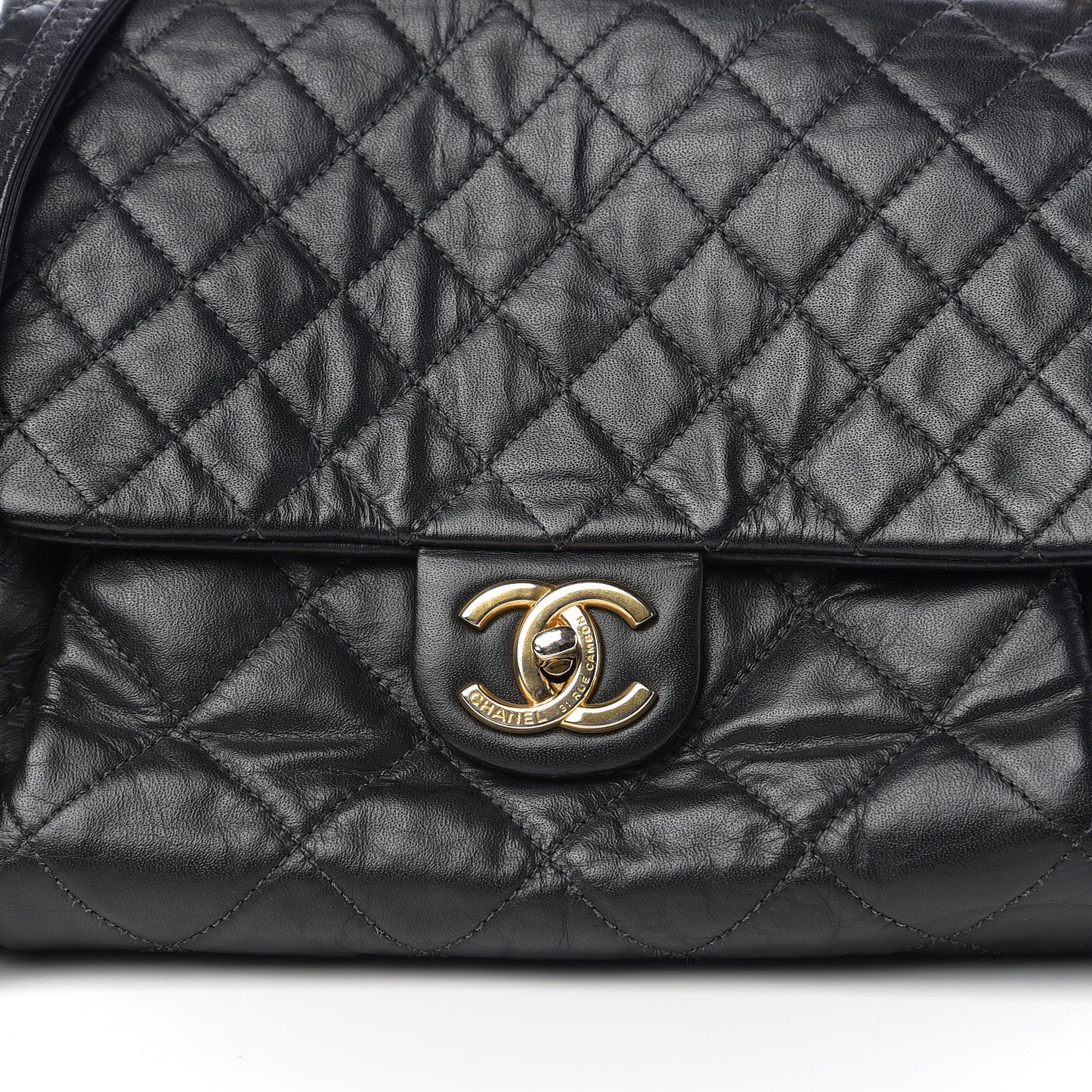 Aged Calfskin Large Chic Quilt Flap Black