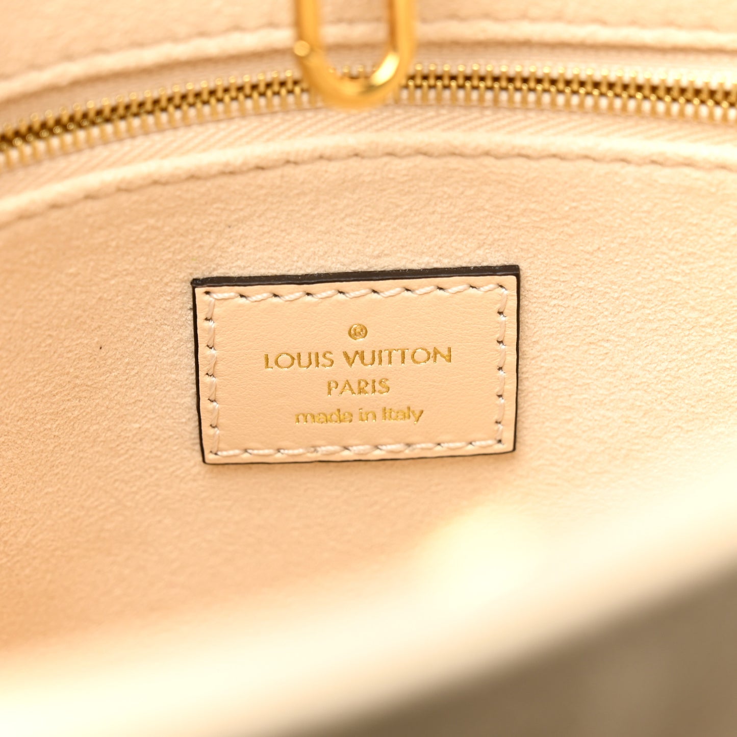 Empreinte Monogram Giant Onthego PM Cream Beige