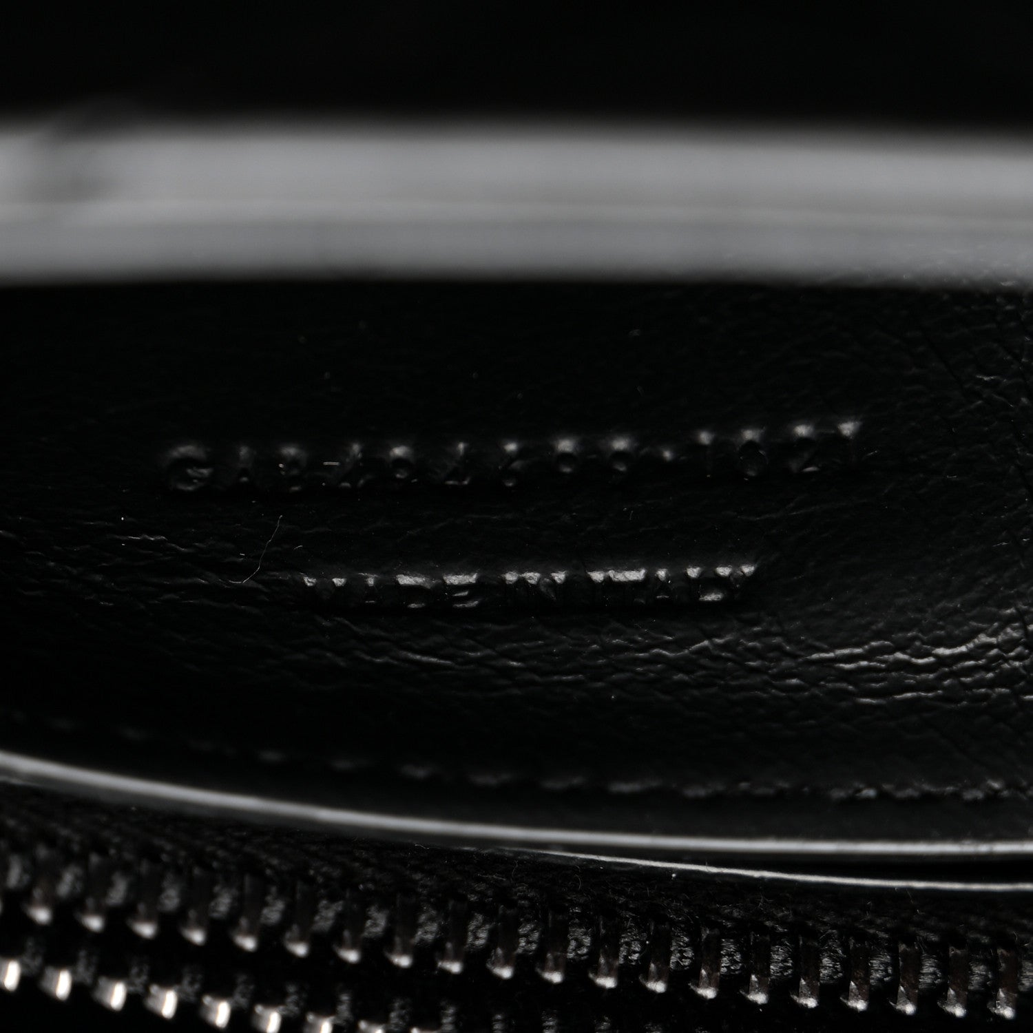 Saint Laurent Calfskin Y Quilted Monogram Monochrome Small Loulou Chain Satchel Black 8 of 13