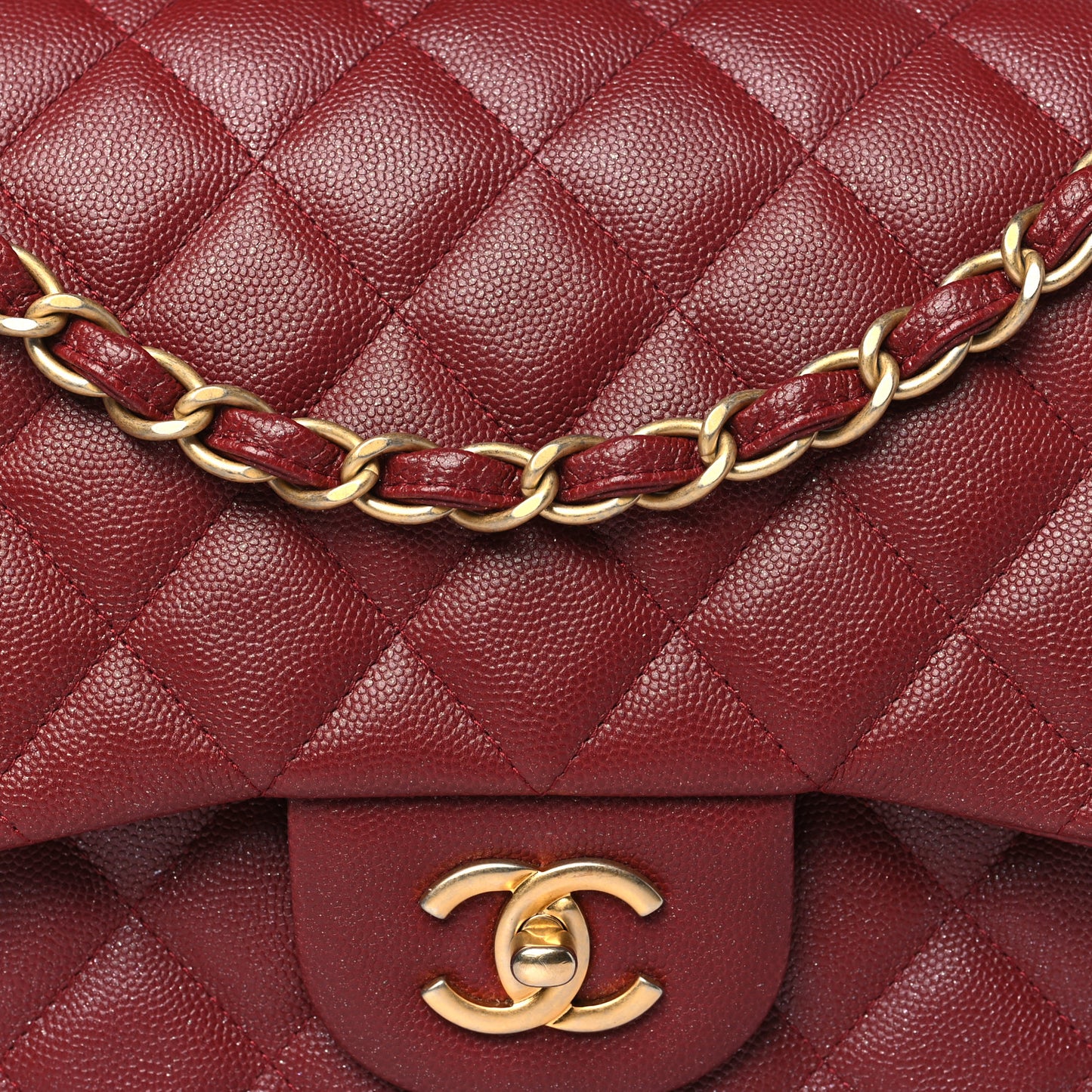 Iridescent Caviar Quilted Jumbo Double Flap Burgundy
