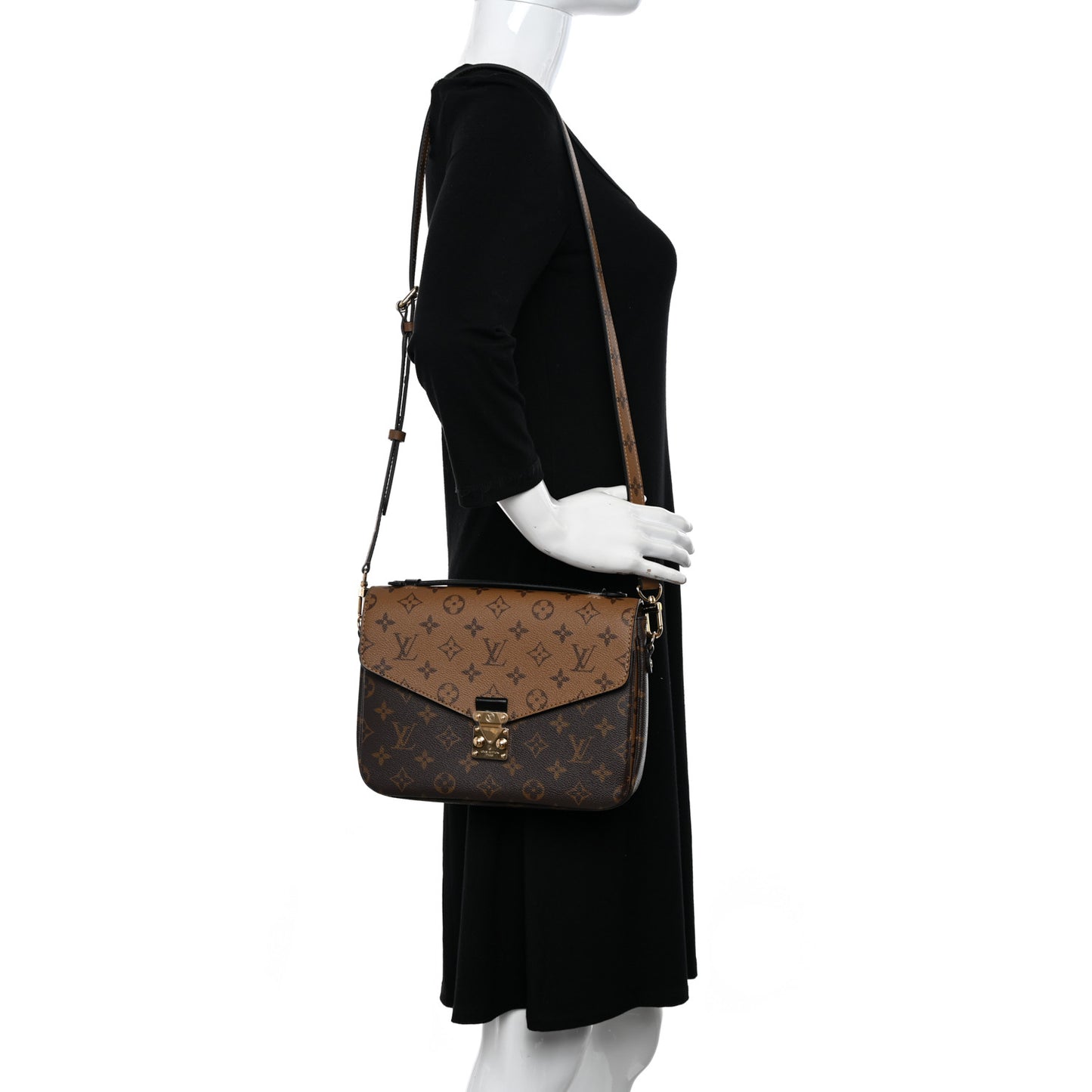 Reverse Monogram Pochette Metis
