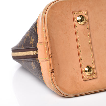 Louis Vuitton Monogram Alma MM 24 of 29