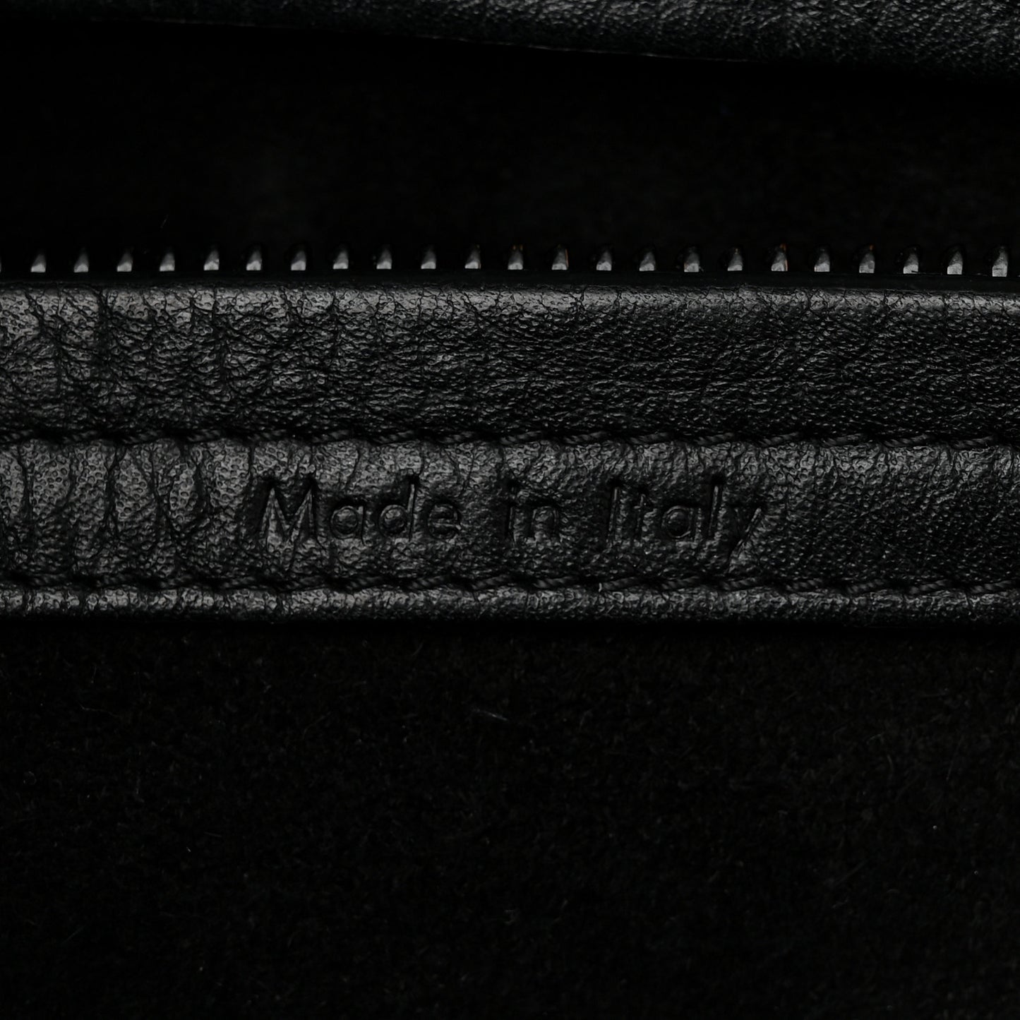 Supple Calfskin Medium Phantom Luggage Black
