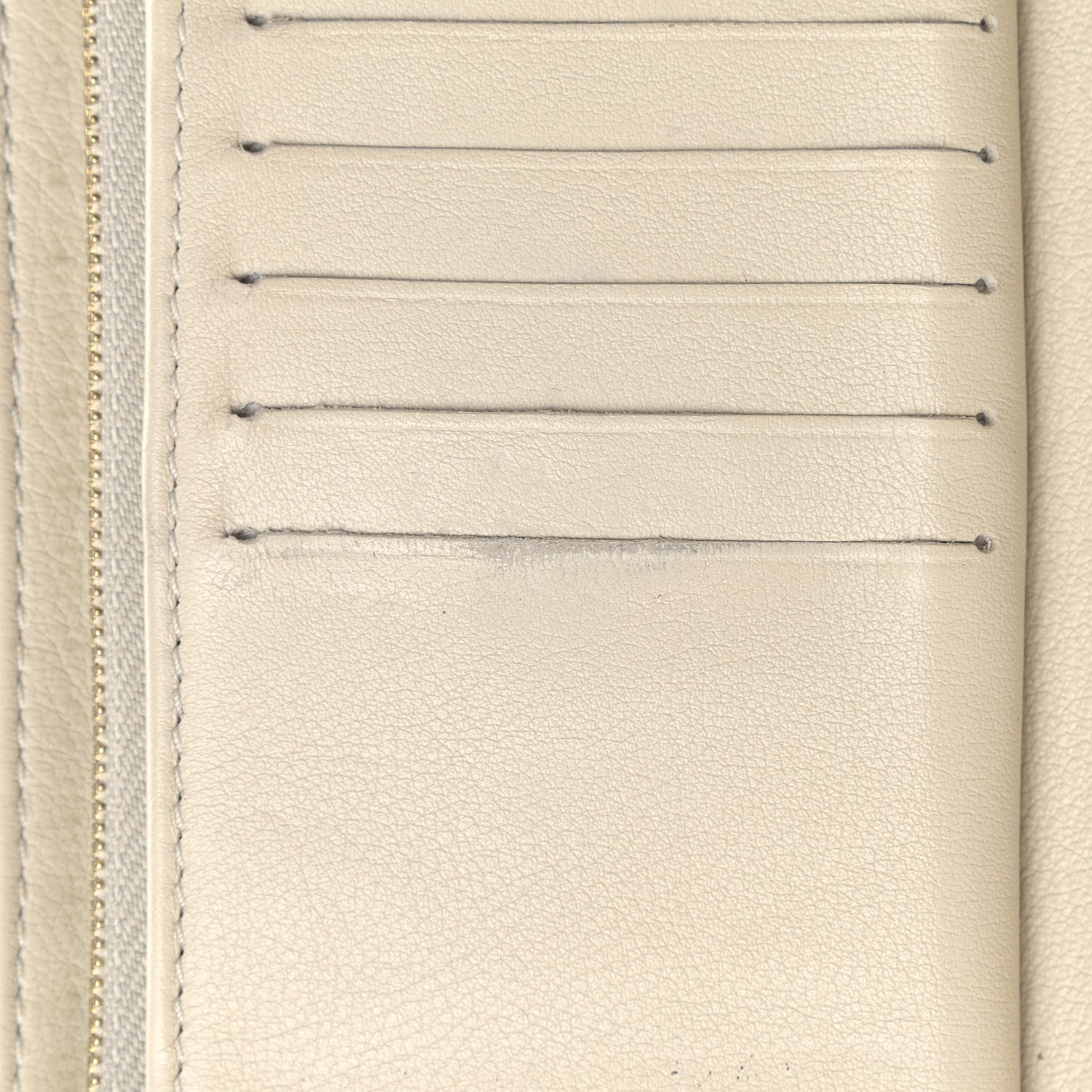 Louis Vuitton Mahina Amelia Wallet Poudre 9 of 13