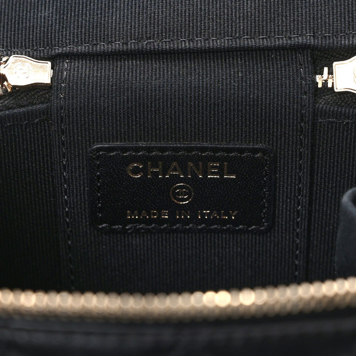Lambskin Quilted Top Handle Mini Vanity Case With Chain Black