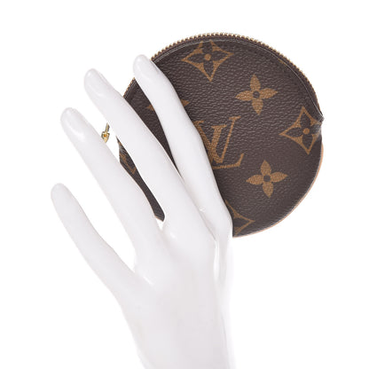 Louis Vuitton Monogram Round Coin Purse 2 of 7