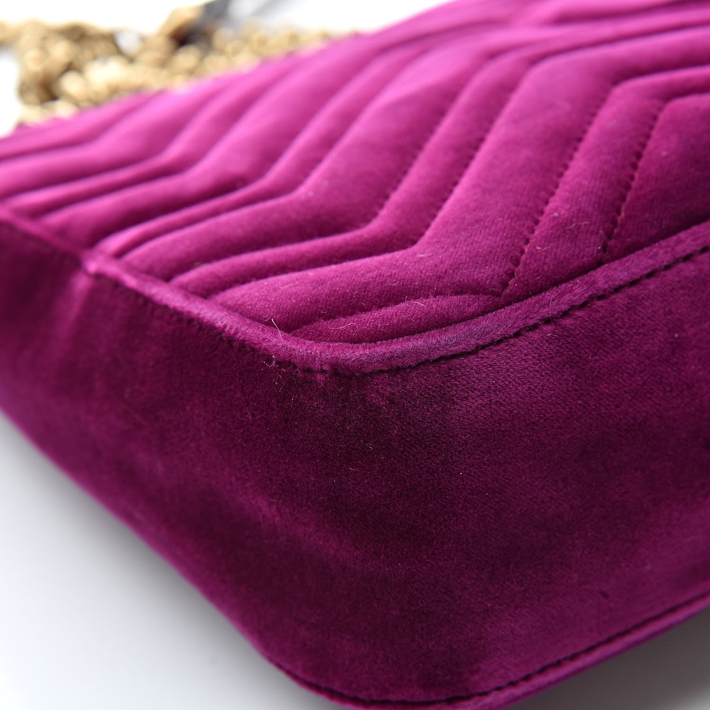 Velvet Matelasse Medium GG Marmont Shoulder Bag Fuchsia Violet Cyclamen