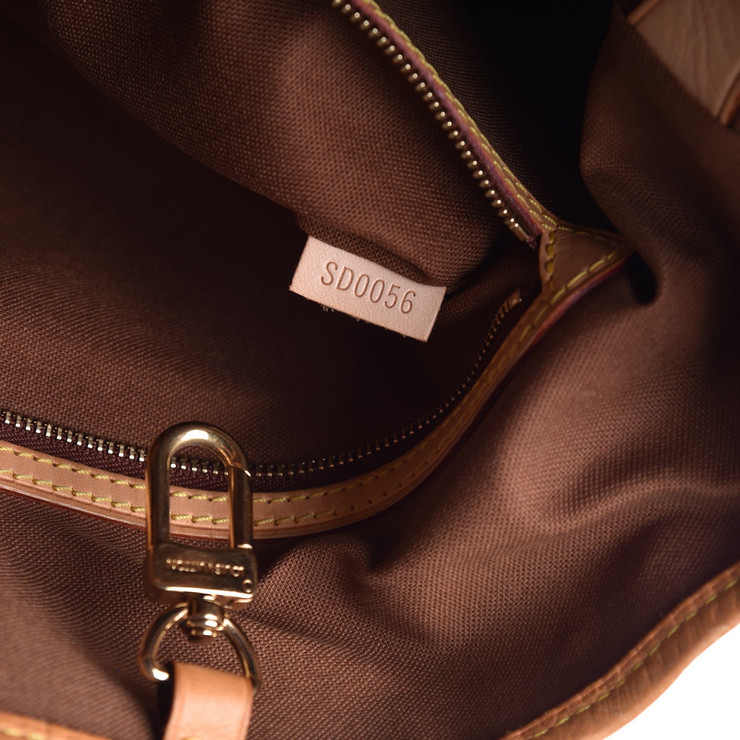 Louis Vuitton Monogram Batignolles Horizontal 7 of 7