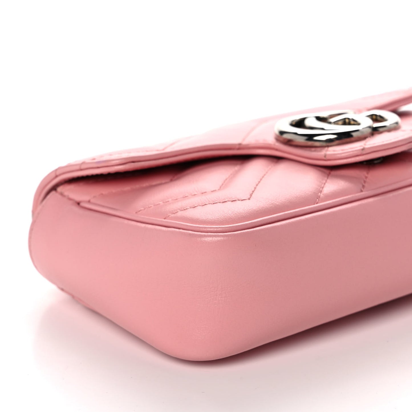 Calfskin Matelasse Super Mini GG Marmont Shoulder Bag Wild Rose